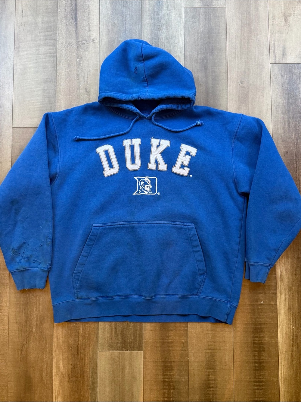 Duke Blue Devils Hoodie Men’s L Blue Pullover Sweatshirt Embroidered Logo NCAA